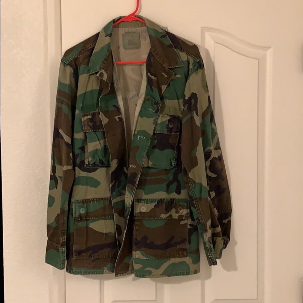Distressed army jacket camo